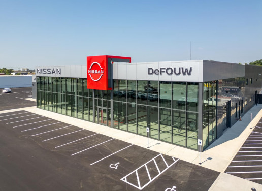 DeFouw Nissan
